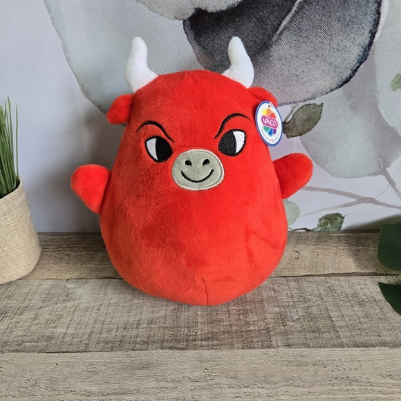 NANCO | Red Plush Bull Toy - Picture 1 of 8